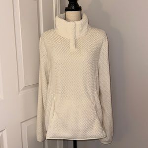 Like New! Eddie Bauer Pull Over 1/4 Button Up